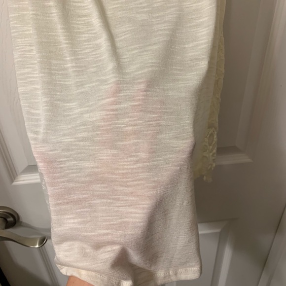 Lace tank - Picture 3 of 4